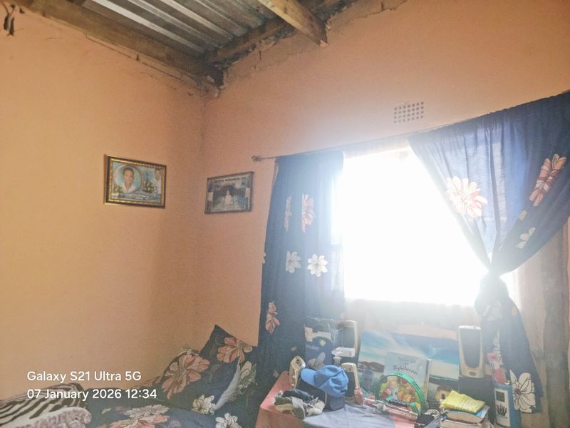 Neat 3-Bedroom Family Home in Quiet Delft Suburban Area... EXCLUSIVE SOLE MANDATE!!!! - Photo 6