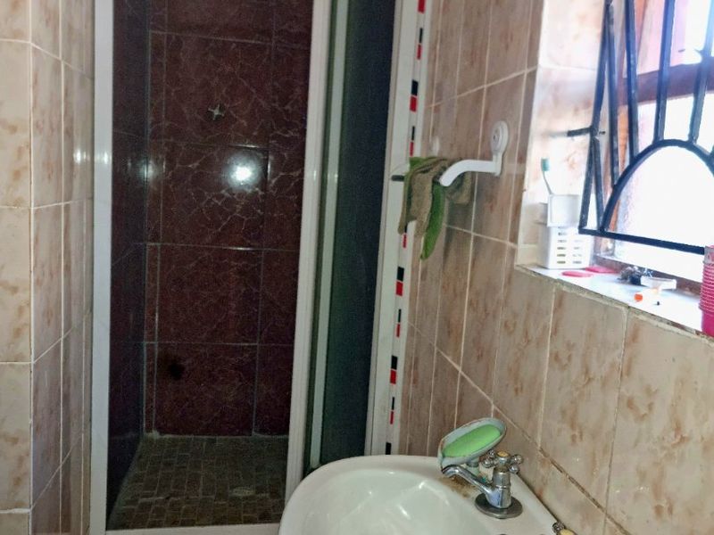 Exclusive Family Home with Income-Generating Granny Flat – Forest Heights... EXCLUSIVE SOLE MANDATE!!!!! - Photo 7