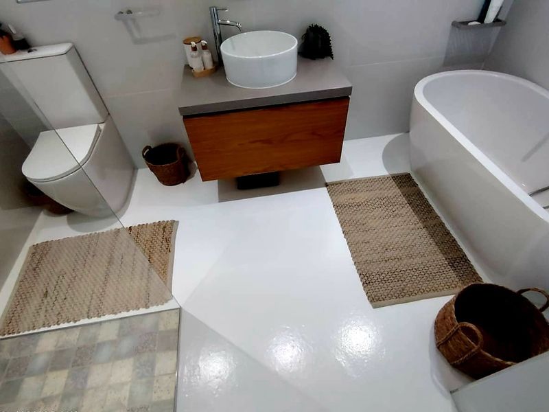 4 Bedroom House For Sale in Nahoon - Photo 8