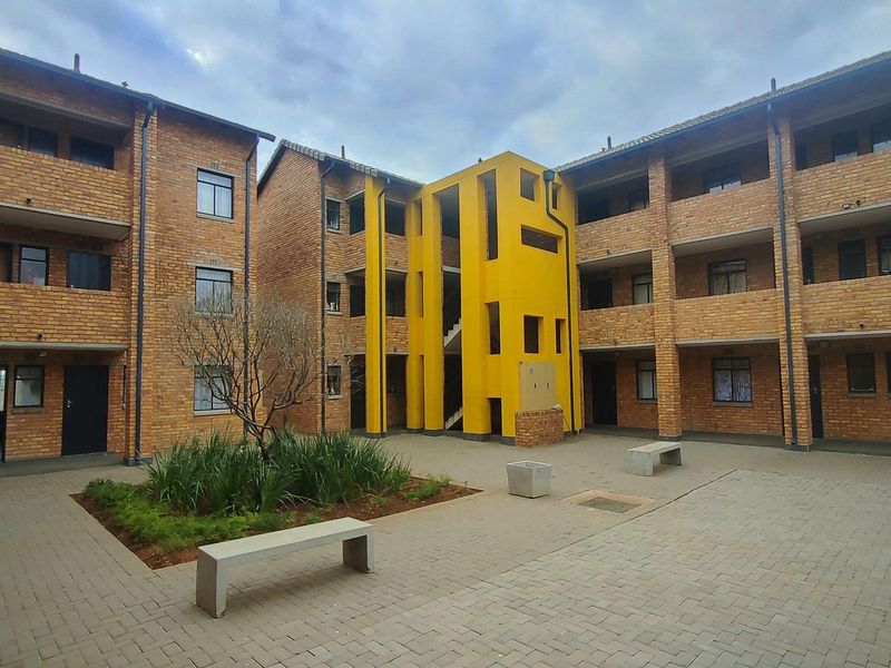 Beautiful 2 bedroomed Apartment for sell in Sky City! - Photo 5