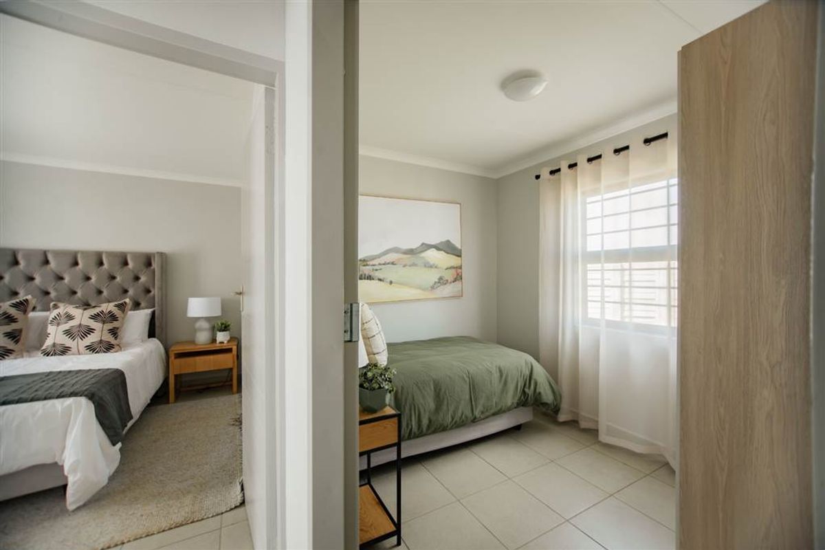 Beautiful 3 bedrooms with 2 bathrooms for sale in Milano Security Estate! - Photo 2