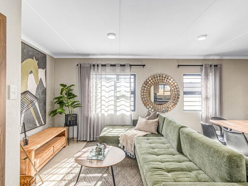 Lovely 4 bedrooms house for sell in Sky City Security Estate! - Photo 10