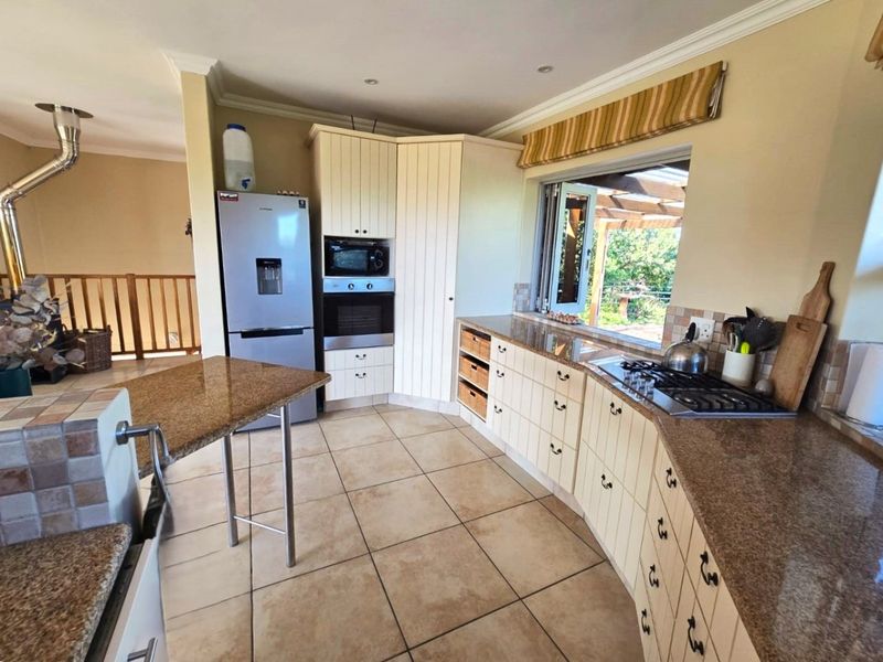 Clifftop Home with Panoramic Ocean Views and Paragliding Launch Site – Paradise Ridge - Photo 10