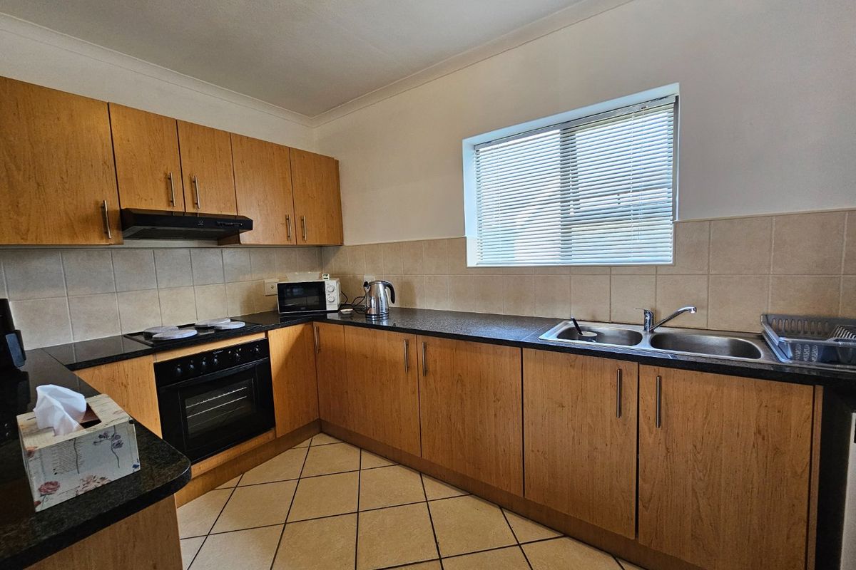 POSITION, POSITION, POSITION – RIGHT POSITION, RIGHT PRICE! - Photo 3