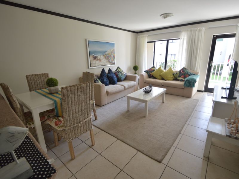 2 Bedroom ground floor unit in a secure complex - Photo 1