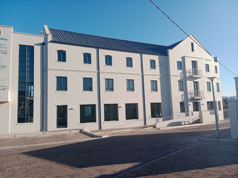 Premium Paarl offices available at Medicentre  - Photo 2