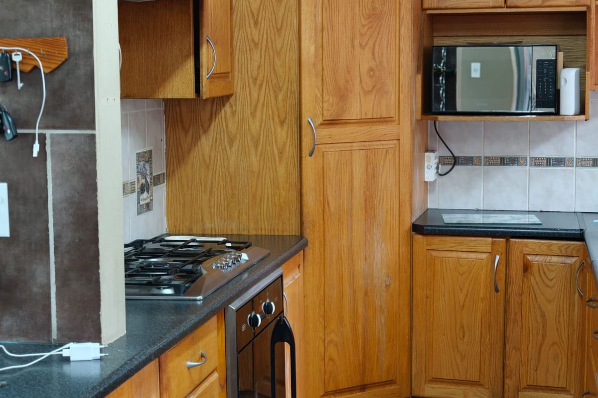 Spacious 3-Bedroom Home for Sale in Ifafi - Photo 5