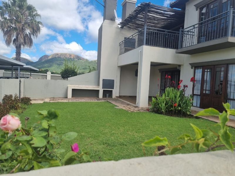 For Sale  2 Bedroom, 2 Bathroom Home in Melodie  - Photo 1
