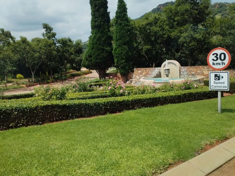 Vacant Land for Sale in a Peaceful, Secure Estate - Photo 5