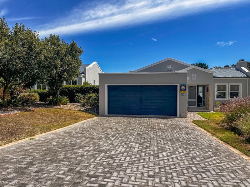 Situated within Hemel en Aarde Lifestyle Estate! - Photo 2