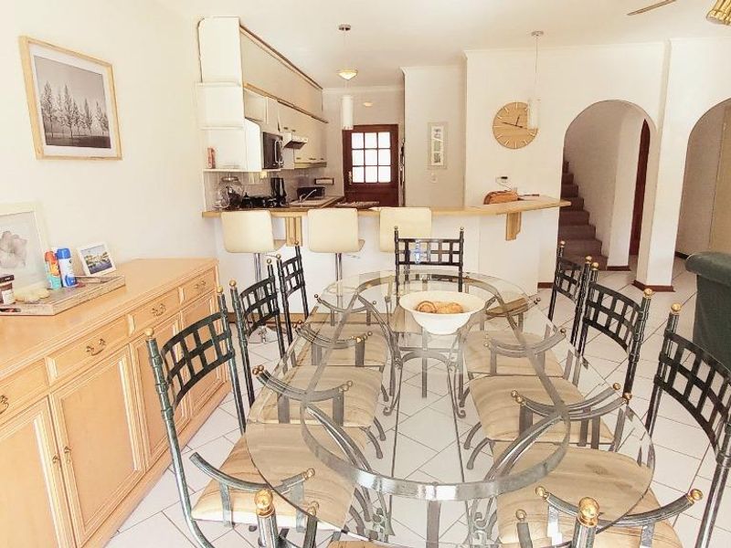 Luxury Waterfront Townhouse Living - Photo 5