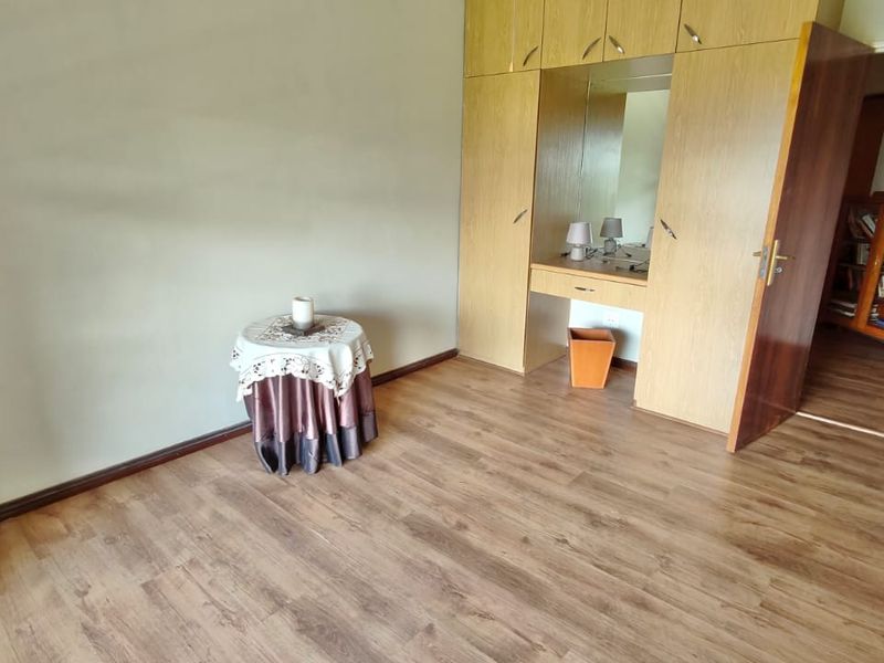 Spacious Family Home with Income-Generating Flatlet – Vaal Marina - Photo 10