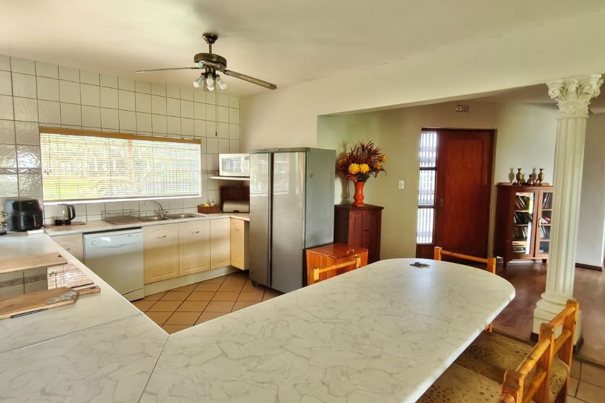 Spacious Family Home with Income-Generating Flatlet – Vaal Marina - Photo 4