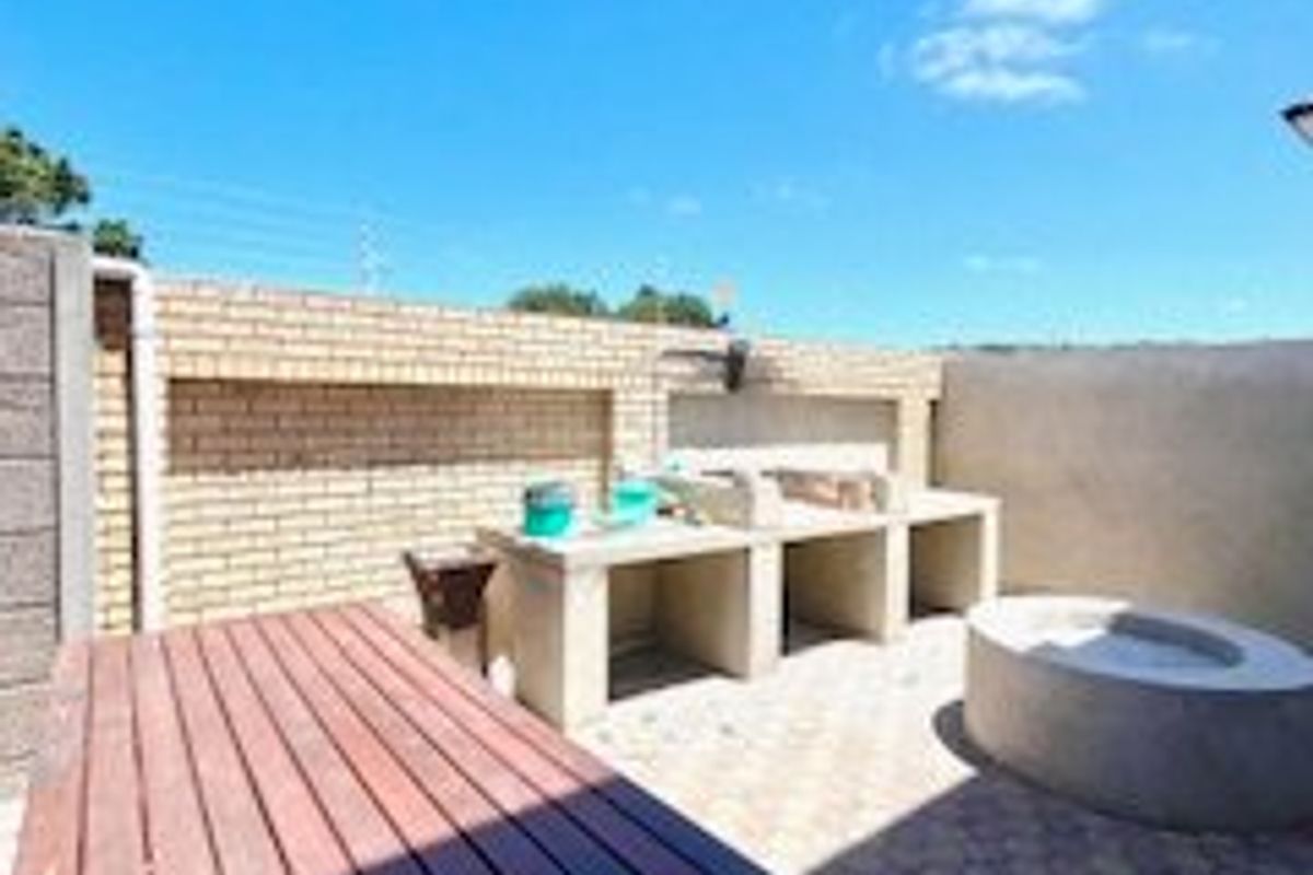 *LUXURY RIVERFRONT ESTATE IN KLEIN BRAK RIVER* - Photo 5