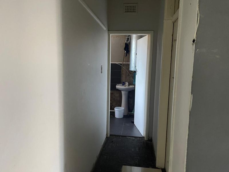 3 Bedroom, 1 Bathroom For Rent North Park, Durban - Photo 9