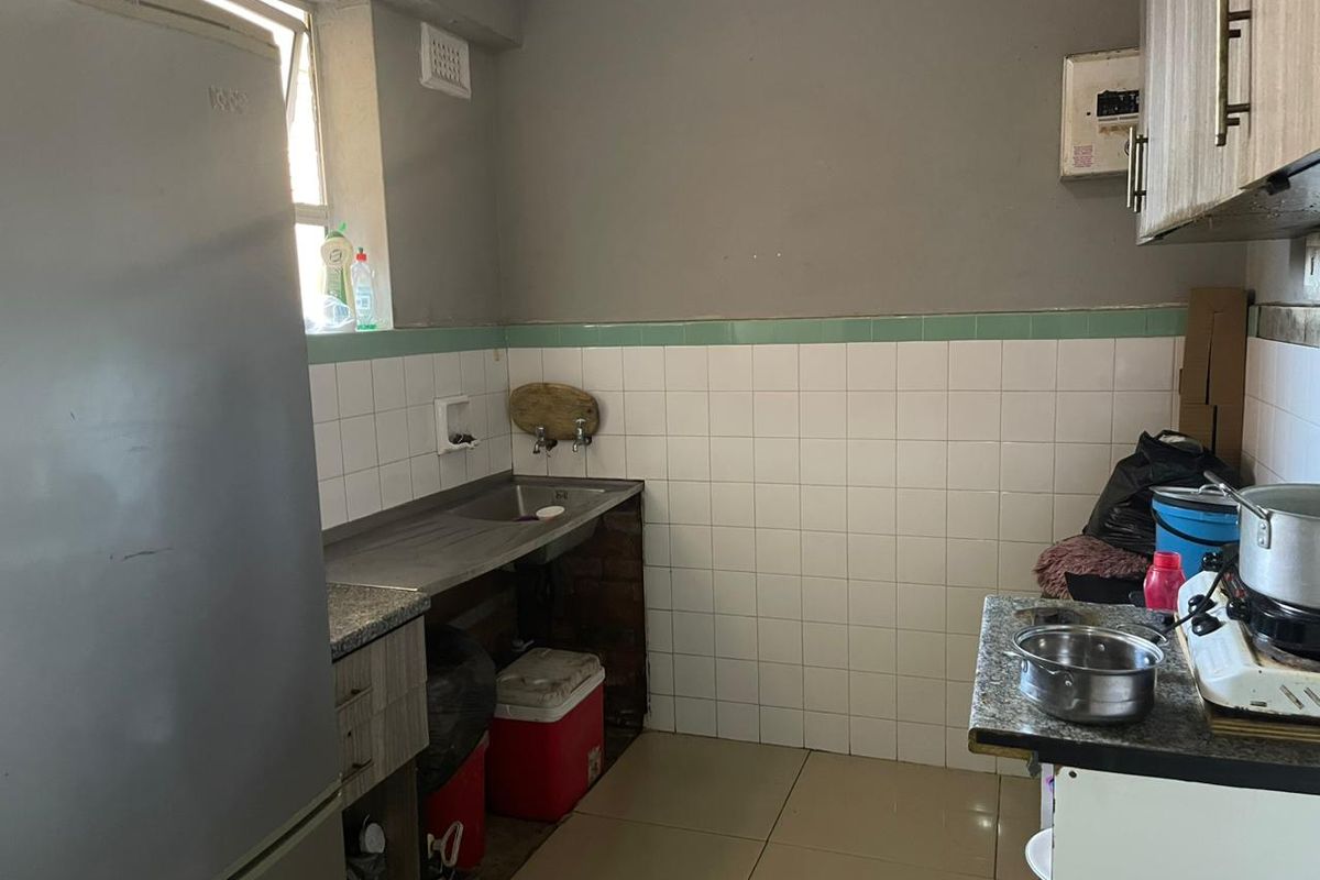 3 Bedroom, 1 Bathroom For Rent North Park, Durban - Photo 2