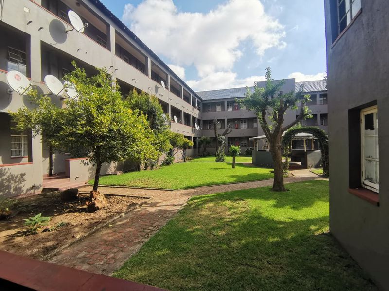 Ground-Floor Spacious 1-Bedroom Apartment | Well-Managed Complex –Benoni - Photo 10