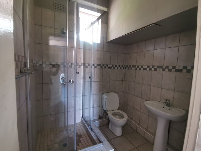 Ground-Floor Spacious 1-Bedroom Apartment | Well-Managed Complex –Benoni - Photo 7