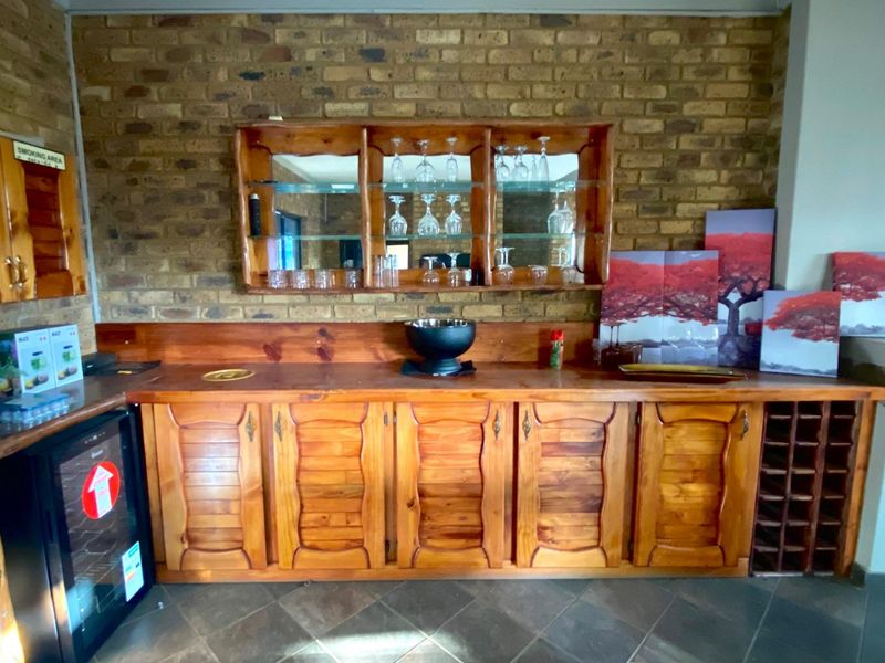 3 Bedroom With 2.5 Bathroom Available For  Sale - Photo 6