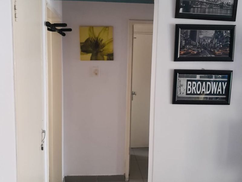 One bedroom Apartment  for sale  in Kempton Park - Photo 7