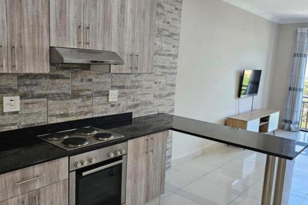 2 Bedroom, 1 Bathroom Apartment for Sale in Umhlanga, Durban - Photo 2