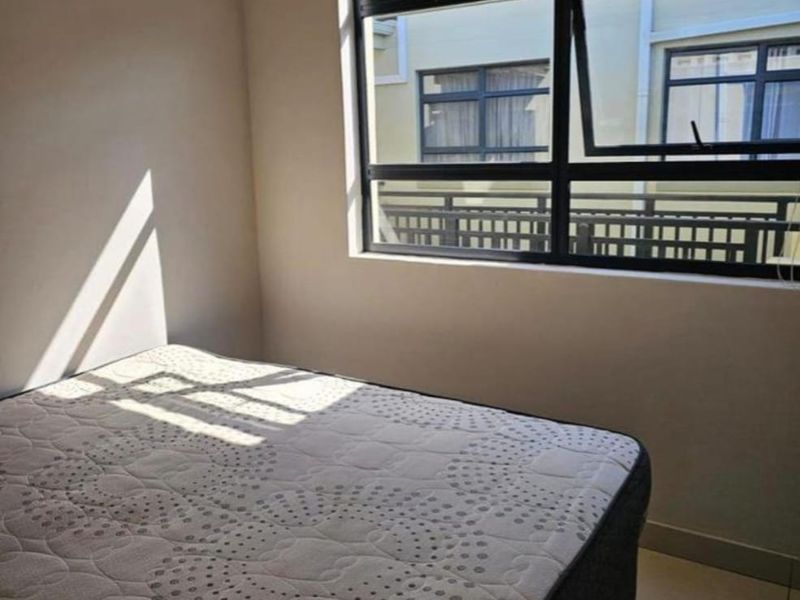 2 Bedroom, 1 Bathroom Apartment for Sale in Umhlanga, Durban - Photo 6