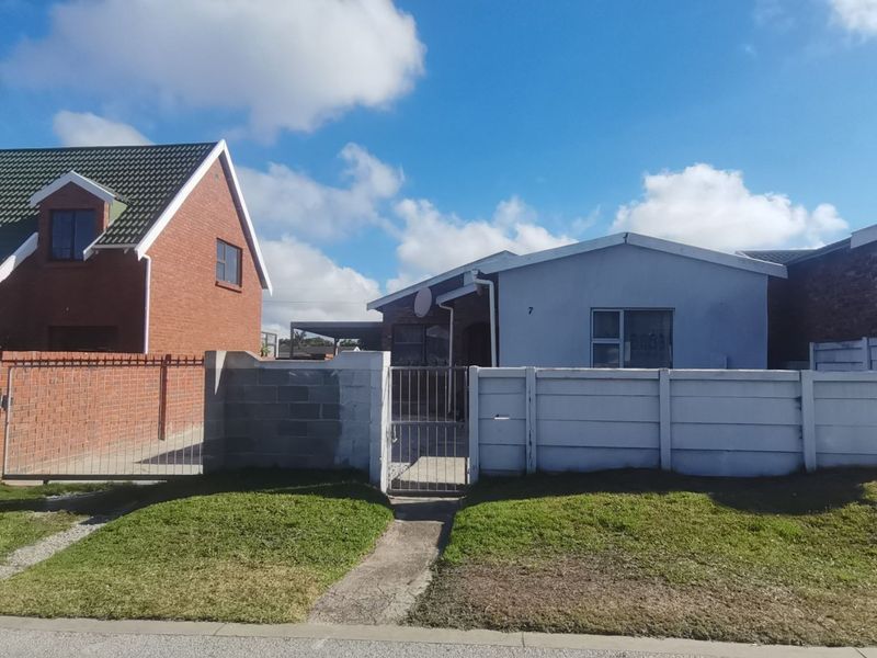 3 bedroom house for sale in Parsonsvlei - Photo 2