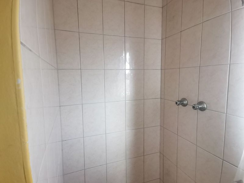 3 bedroom house for sale in Parsonsvlei - Photo 6