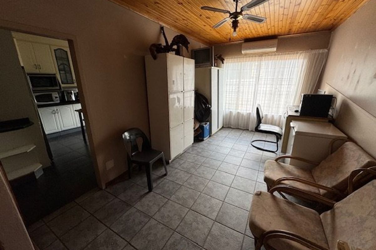 Stylish Home With Income Potential - Photo 5