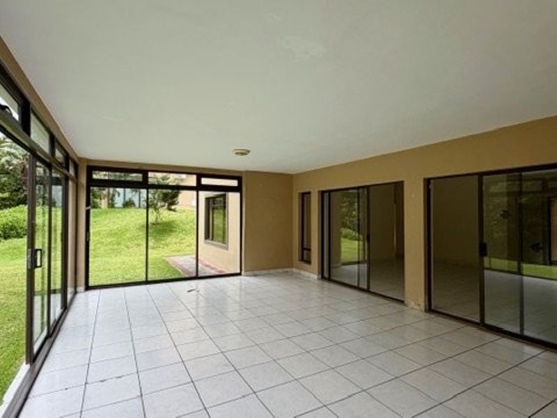 Butleigh – Spacious 4-Bedroom Apartment in St Michaels on Sea - Photo 5