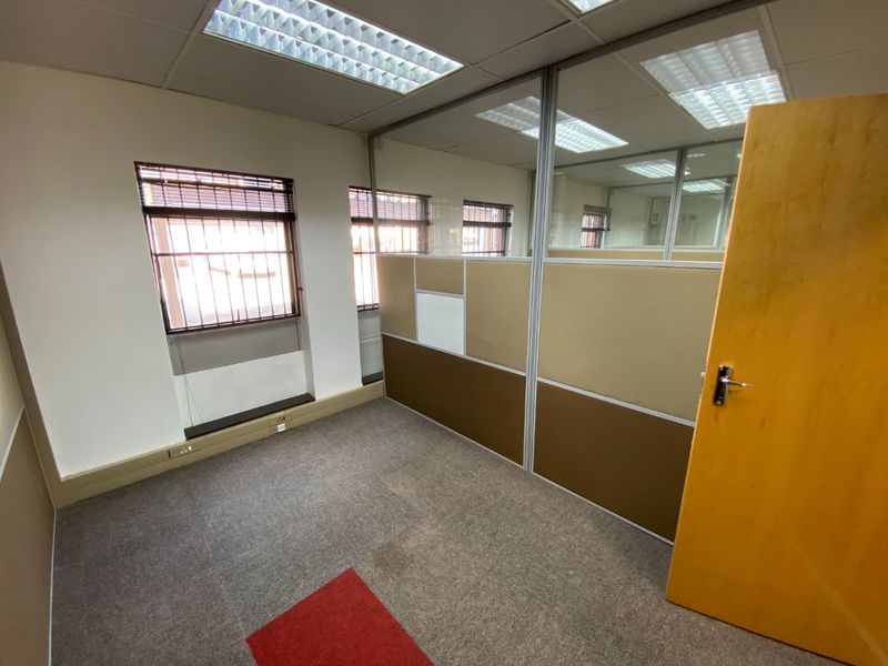 Immaculate Office Space To Let In Persequor - Photo 9