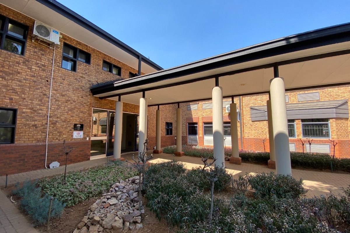Immaculate Office Space To Let In Persequor - Photo 3