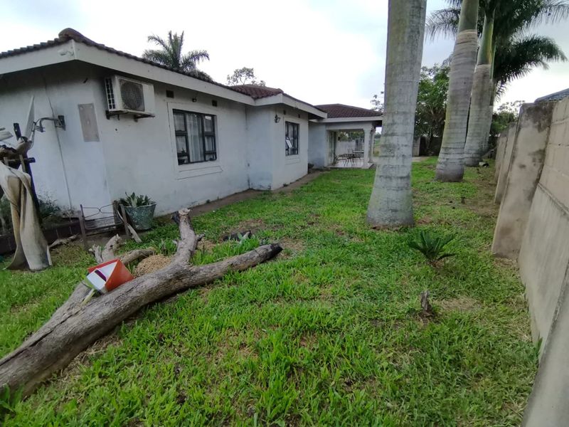 4 Bed House in Mzingazi for Sale - Photo 2