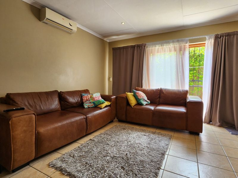 Two Bedroom Townhouse For Sale in Saint Remy, Arundo Security Estate - Photo 5