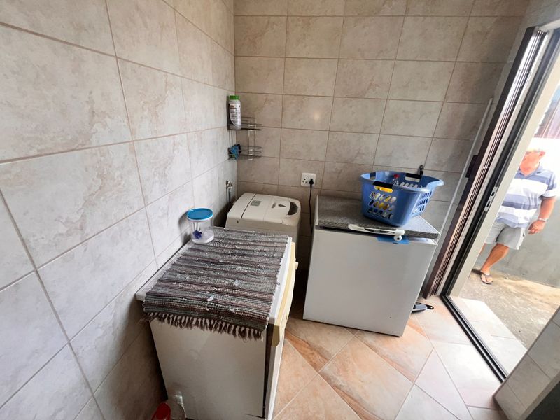 Short term rental fully furnished house  - Photo 4