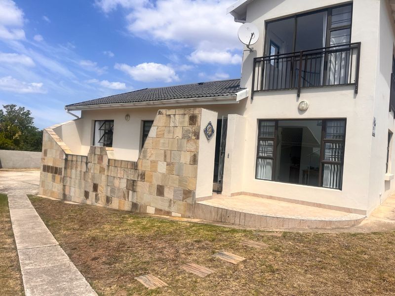Short term rental fully furnished house  - Photo 1