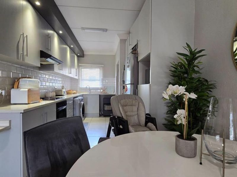 2 Bedroom with  2 Bathroom  Apartment Available  For Sale - Photo 6