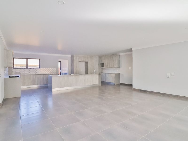 24/7 Security - Photo 5