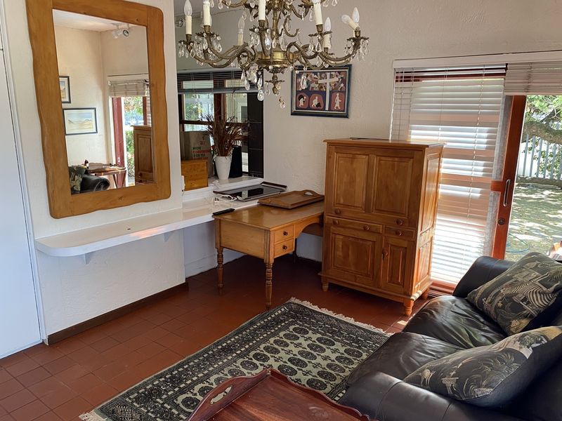 This property is ideally positioned in a prime location, offering a tranquil and peaceful living environment - Photo 6