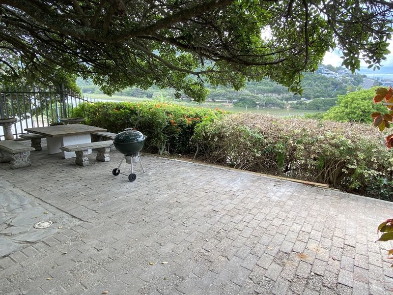 This property is ideally positioned in a prime location, offering a tranquil and peaceful living environment - Photo 2