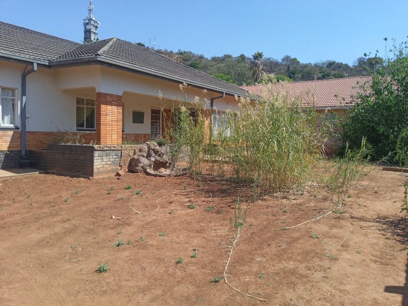 4 bedroom house for sale in Oudorp. - Photo 3