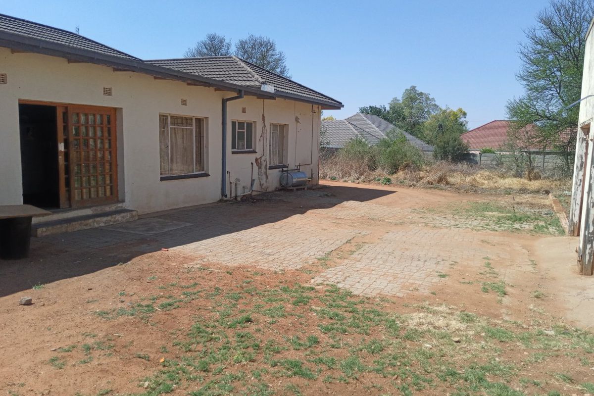 4 bedroom house for sale in Oudorp. - Photo 5