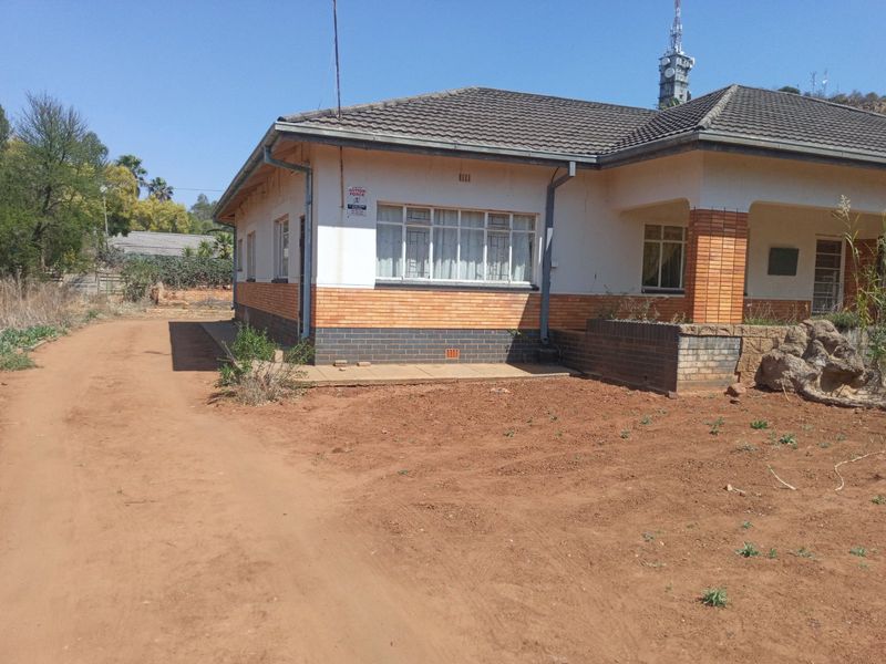 4 bedroom house for sale in Oudorp. - Photo 2