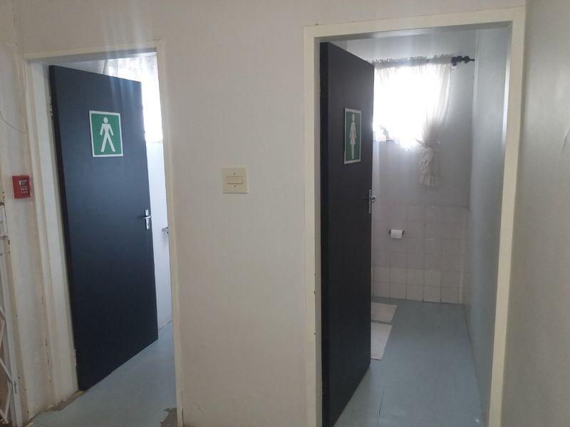 PRICED TO GO  - Photo 4