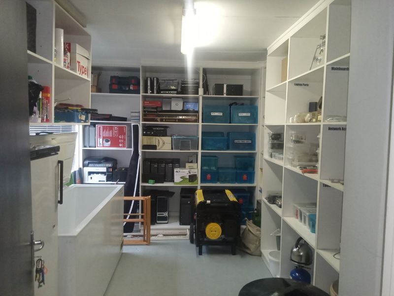 PRICED TO GO  - Photo 3