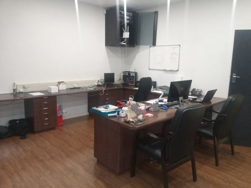 PRICED TO GO  - Photo 8