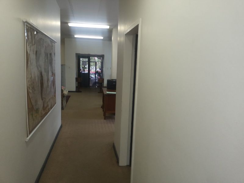 PRICED TO GO  - Photo 6