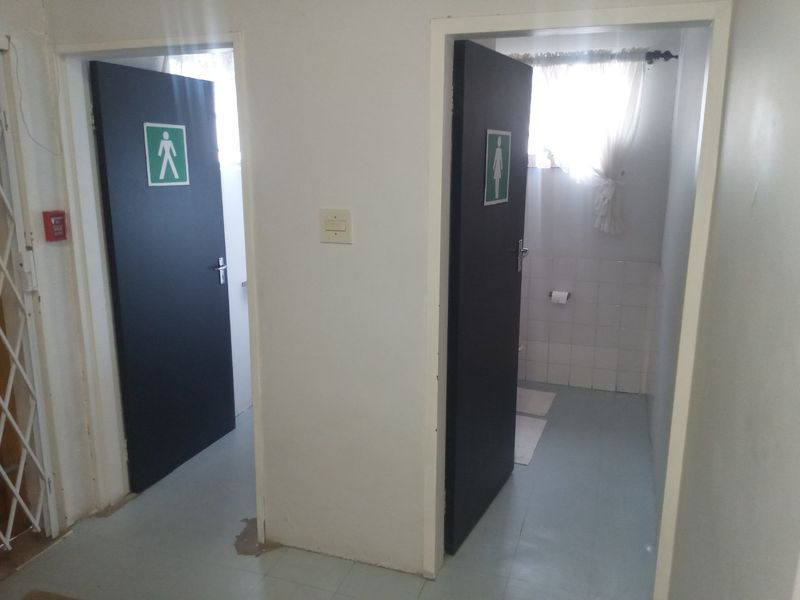 PRICED TO GO  - Photo 5