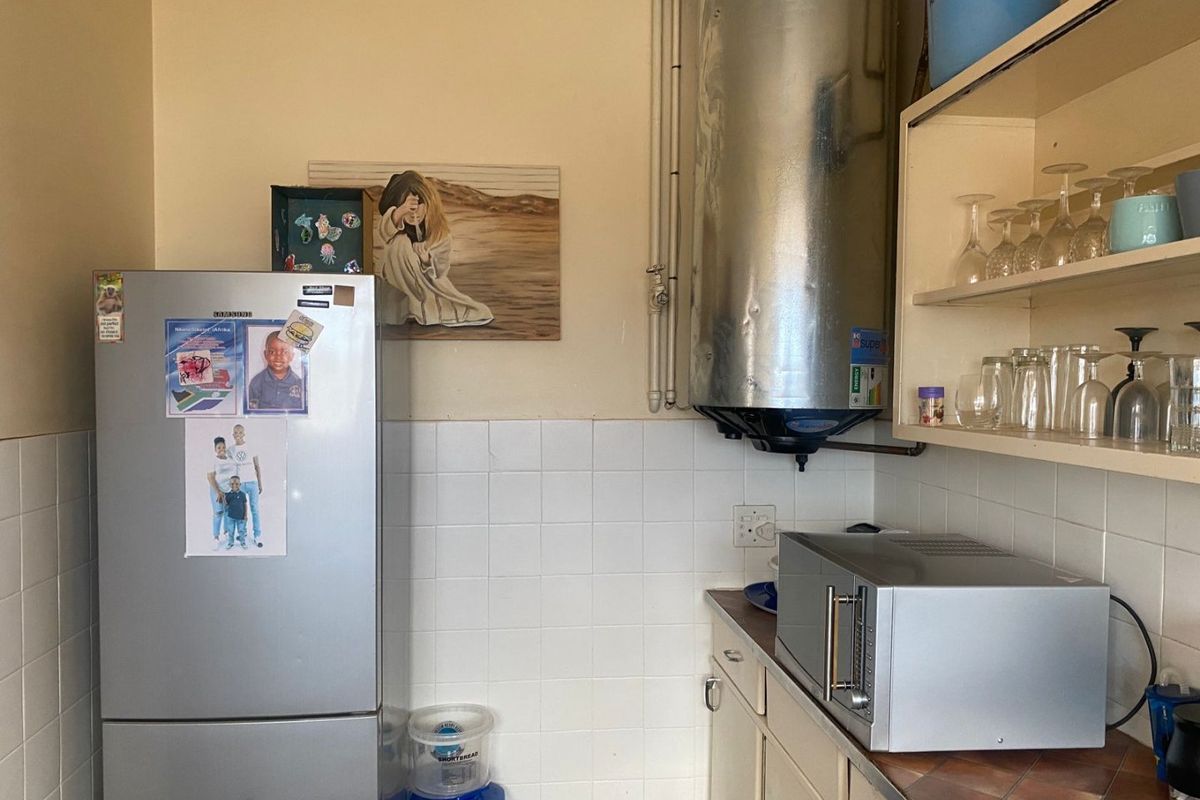 Apartment for sale in Adamayview. - Photo 3