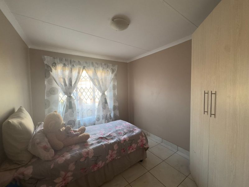 Priced to go - Photo 8